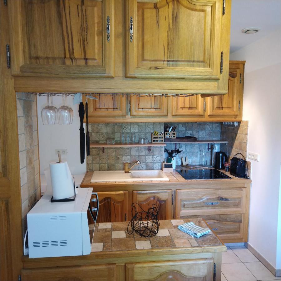 Le Provence Avec Piscine, Climatisation Et Parking Apartment Uzes Exterior photo